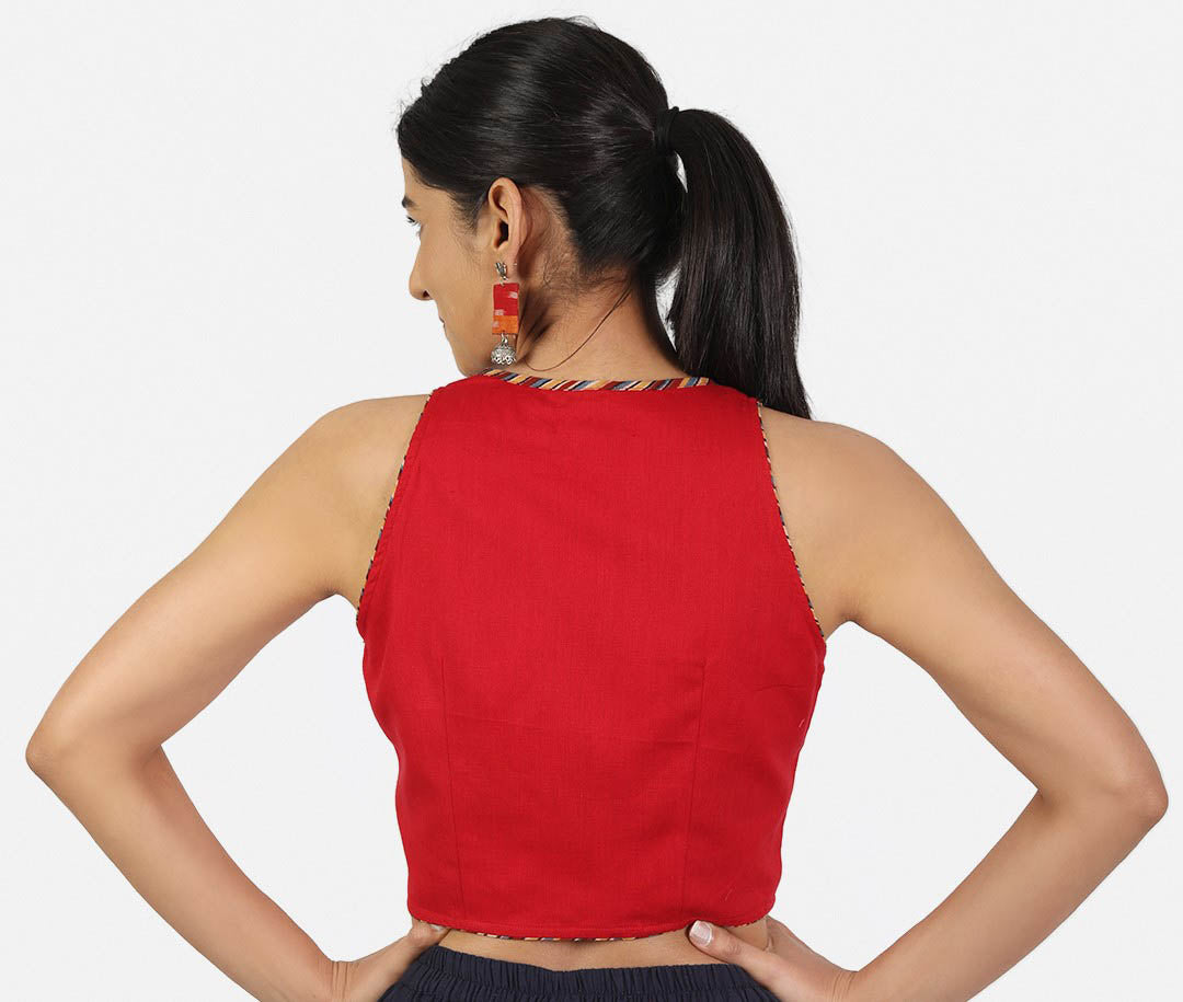 Women Red Non Padded Front Button Sleeveless Blouse