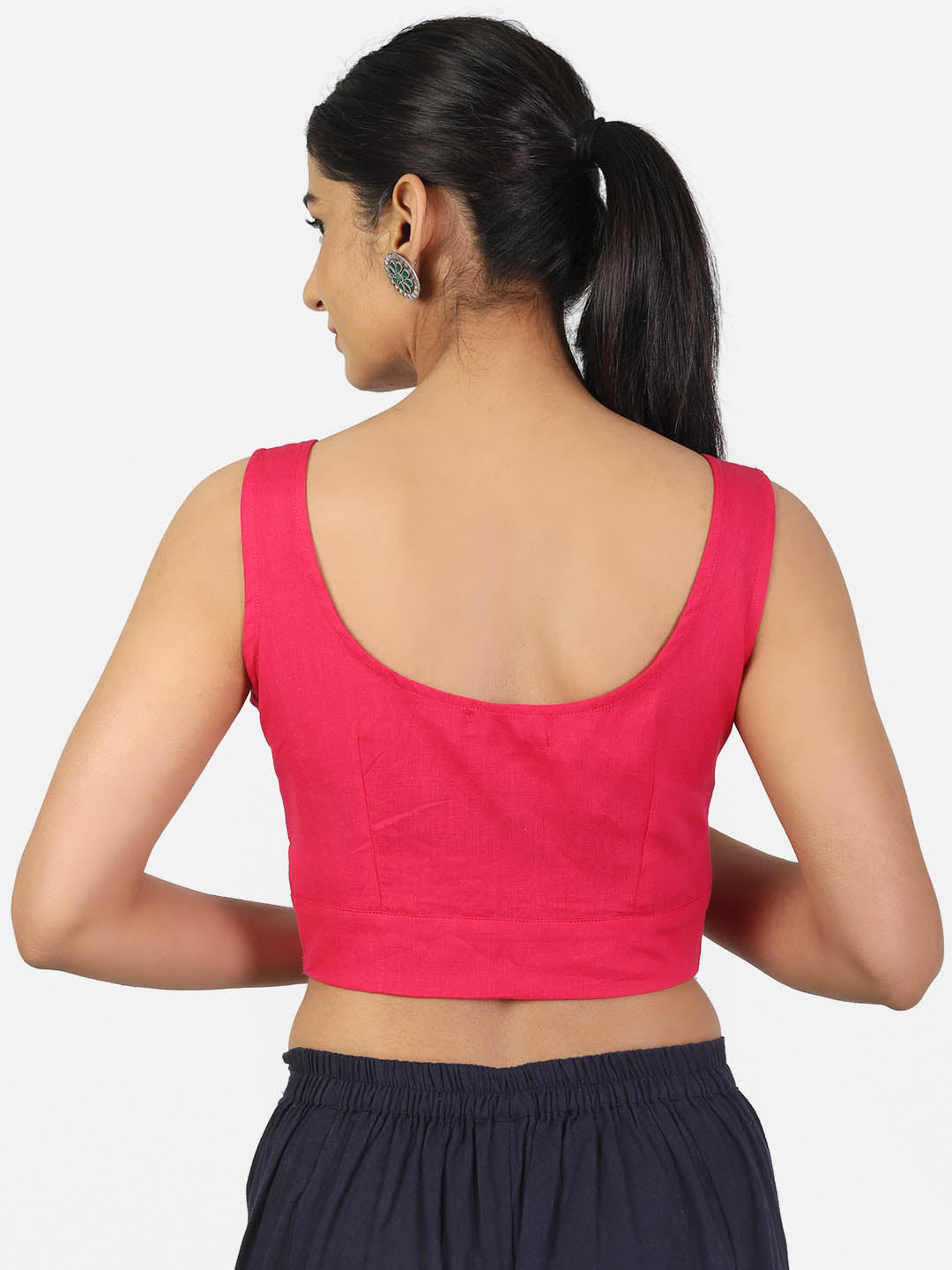 Women Magenta Non Padded front Button Round Neck Sleeveless Saree Blouse